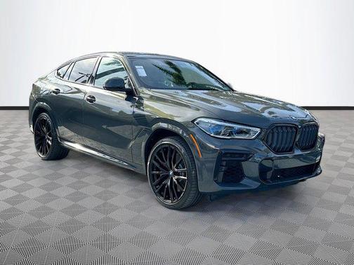 2022 BMW X6 M50i