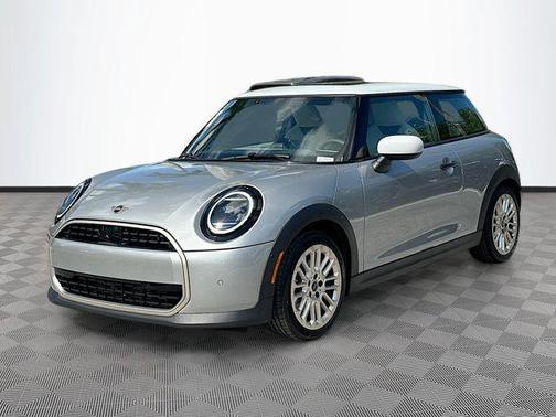 2025 MINI Hardtop Cooper