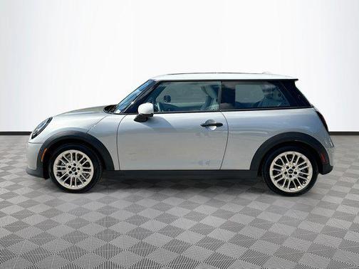 2025 MINI Hardtop Cooper