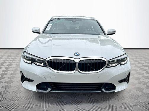2019 BMW 330 330i