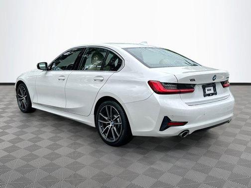 2019 BMW 330 330i