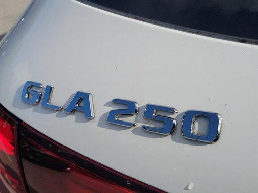 2024 Mercedes-Benz GLA 250 Base