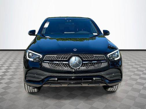 2022 Mercedes-Benz GLC 300 4MATIC Coupe