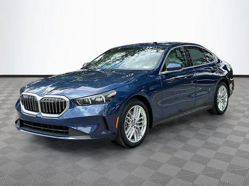 2025 BMW 530 i