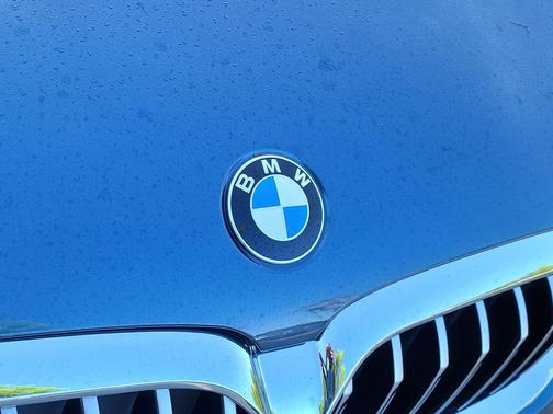 Phytonic Blue Metallic 2023 BMW 530 i