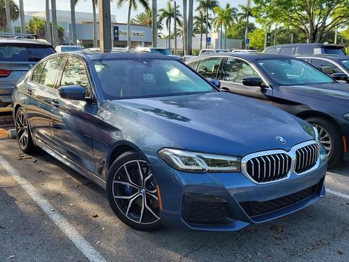 Phytonic Blue Metallic 2023 BMW 530 i