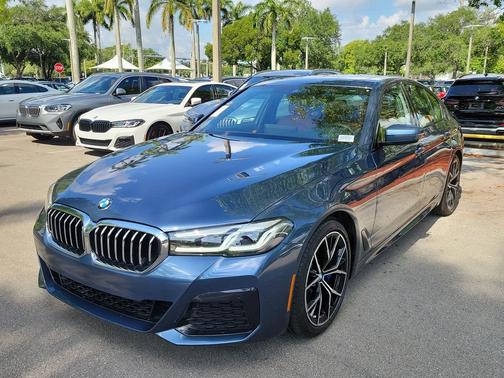 Phytonic Blue Metallic 2023 BMW 530 i