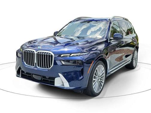 Tanzanite Blue II Metallic 2025 BMW X7 xDrive40i