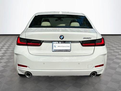 2026 BMW 330 330i