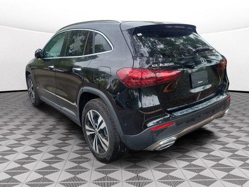2025 Mercedes-Benz GLA 250 4MATIC