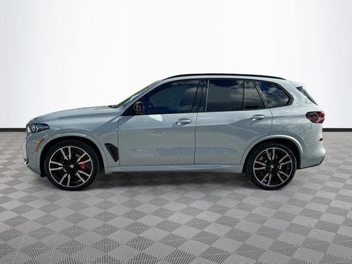 2024 BMW X5 M60i