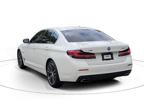Alpine White 2023 BMW 530e Base