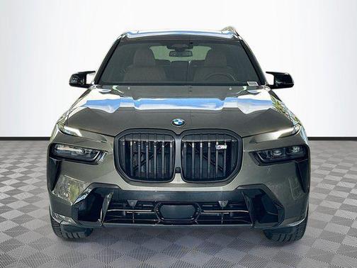 2026 BMW X7 M60i