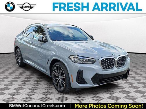 2023 BMW X4 xDrive30i