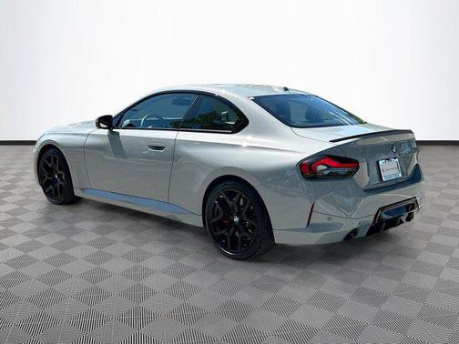2025 BMW 230 i