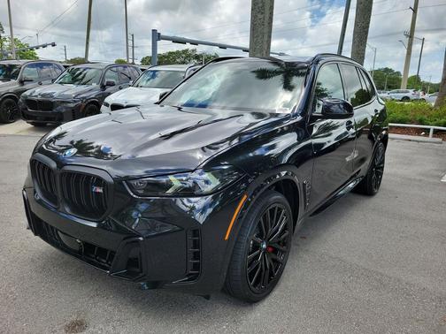 Black Sapphire Metallic 2026 BMW X5 M60i