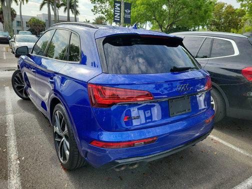 Ultra Blue Metallic 2023 Audi SQ5 3.0T Premium Plus