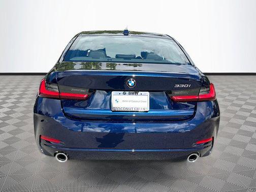 2026 BMW 330 i