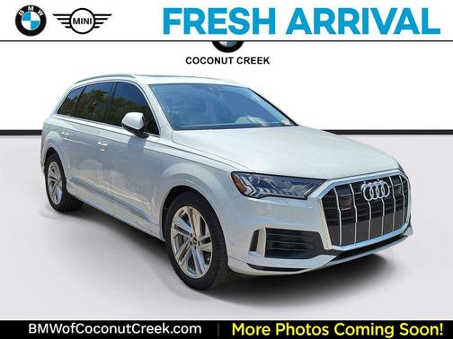 Glacier White Metallic 2023 Audi Q7 55 Prestige