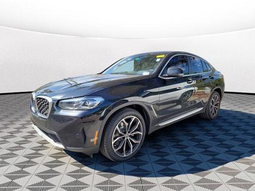 2023 BMW X4 xDrive30i