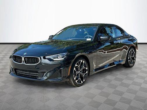2025 BMW 230 i