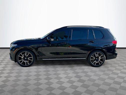 2022 BMW X7 xDrive40i