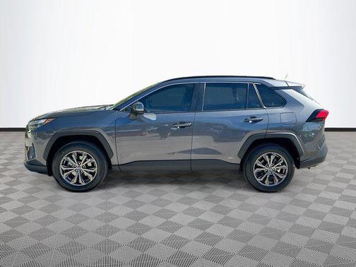 2022 Toyota RAV4 Hybrid XLE Premium