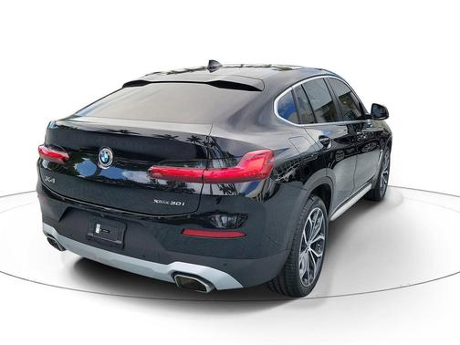 Jet Black 2024 BMW X4 xDrive30i