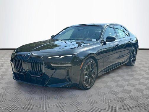 2026 BMW 740 i