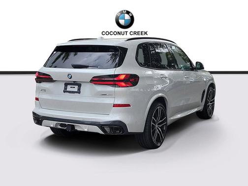 Mineral White Metallic 2026 BMW X5 sDrive40i