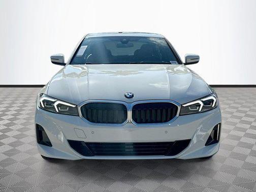 2026 BMW 330 330i