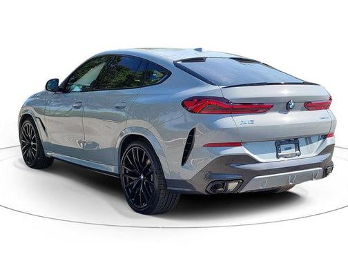 Brooklyn Grey Metallic 2026 BMW X6 xDrive40i