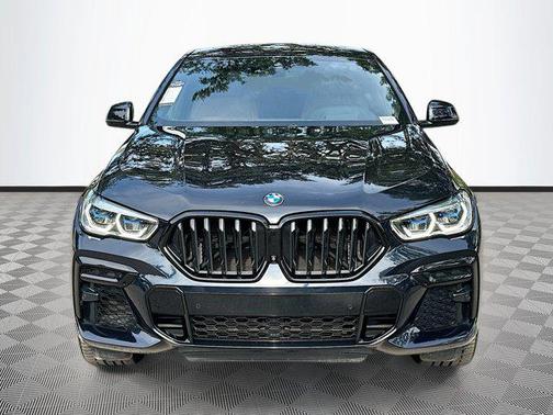 2023 BMW X6 M50i