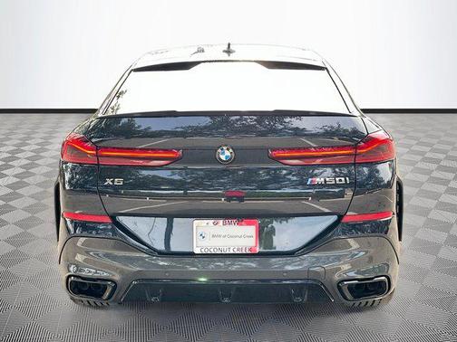 2023 BMW X6 M50i