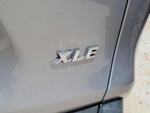 Silver Sky Metallic 2021 Toyota RAV4 XLE