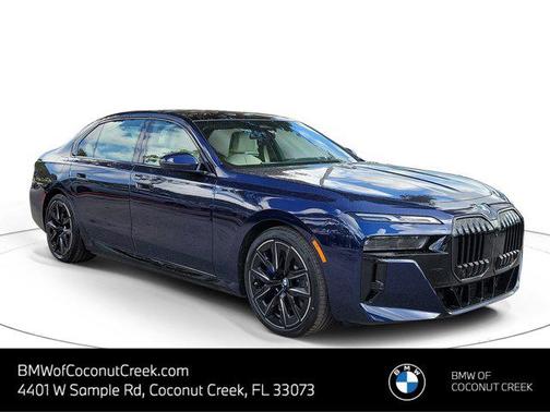 Tanzanite Blue II Metallic 2026 BMW i7 eDrive50