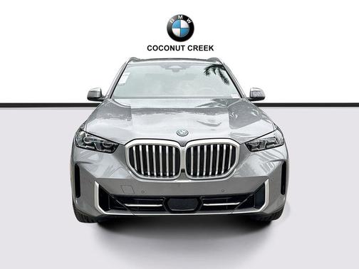 Skyscraper Grey Metallic 2026 BMW X5 PHEV xDrive50e