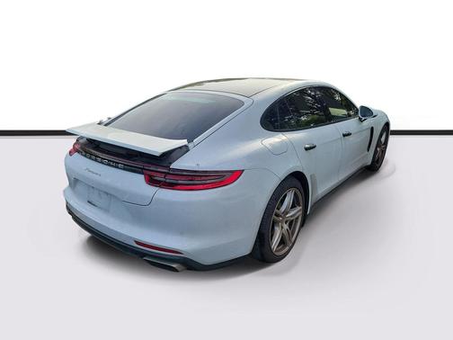 Carrara White Metallic 2020 Porsche Panamera 4