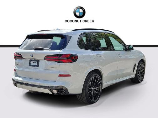 Mineral White Metallic 2026 BMW X5 sDrive40i