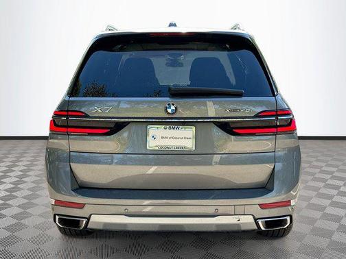 2023 BMW X7 xDrive40i