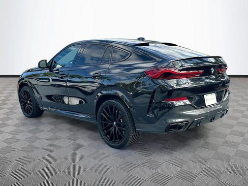 2024 BMW X6 M60i