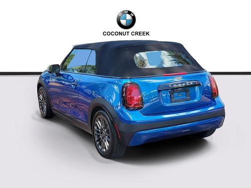 Icy Sunshine Bl 2026 MINI Convertible Cooper S