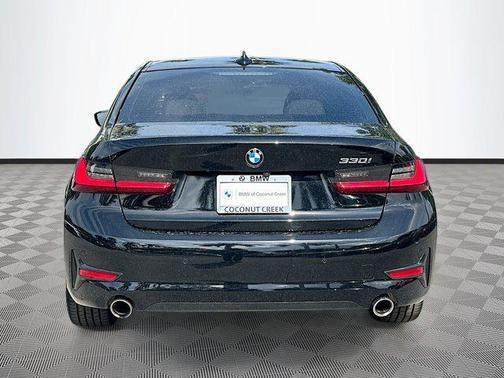 2022 BMW 330 330i