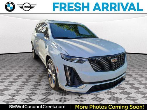 Crystal White Tricoat 2024 Cadillac XT6 Premium Luxury FWD