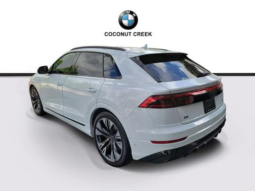 Glacier White Metallic 2026 Audi Q8 55 Premium Plus
