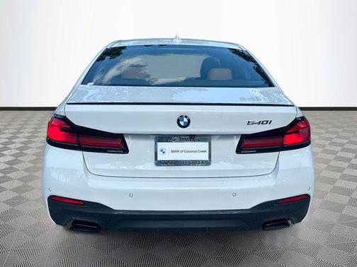2023 BMW 540 i