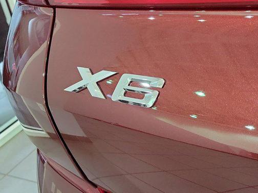 2026 BMW X6 xDrive40i