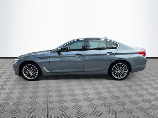 2019 BMW 530 i