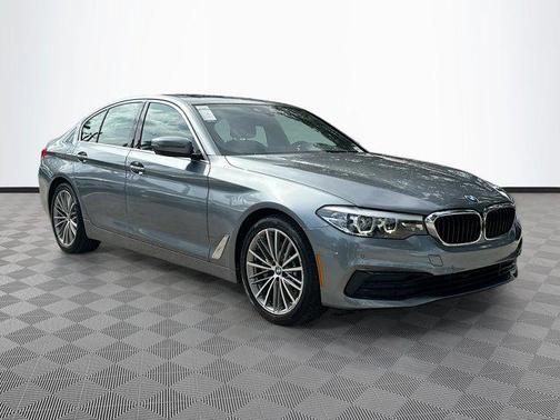 2019 BMW 530 i