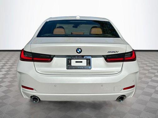 2026 BMW 330 i